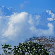 On the left are the two highest mountains of Colombia: Pico Cristobal Colon (5775 meters sea-level) and Pico Bolivar
